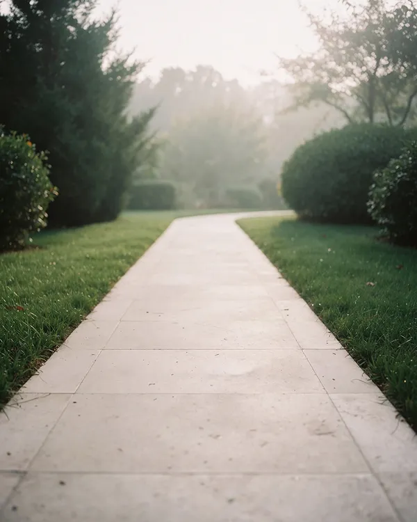 Three-step treatment pathway for PTSD and trauma-related stress recovery